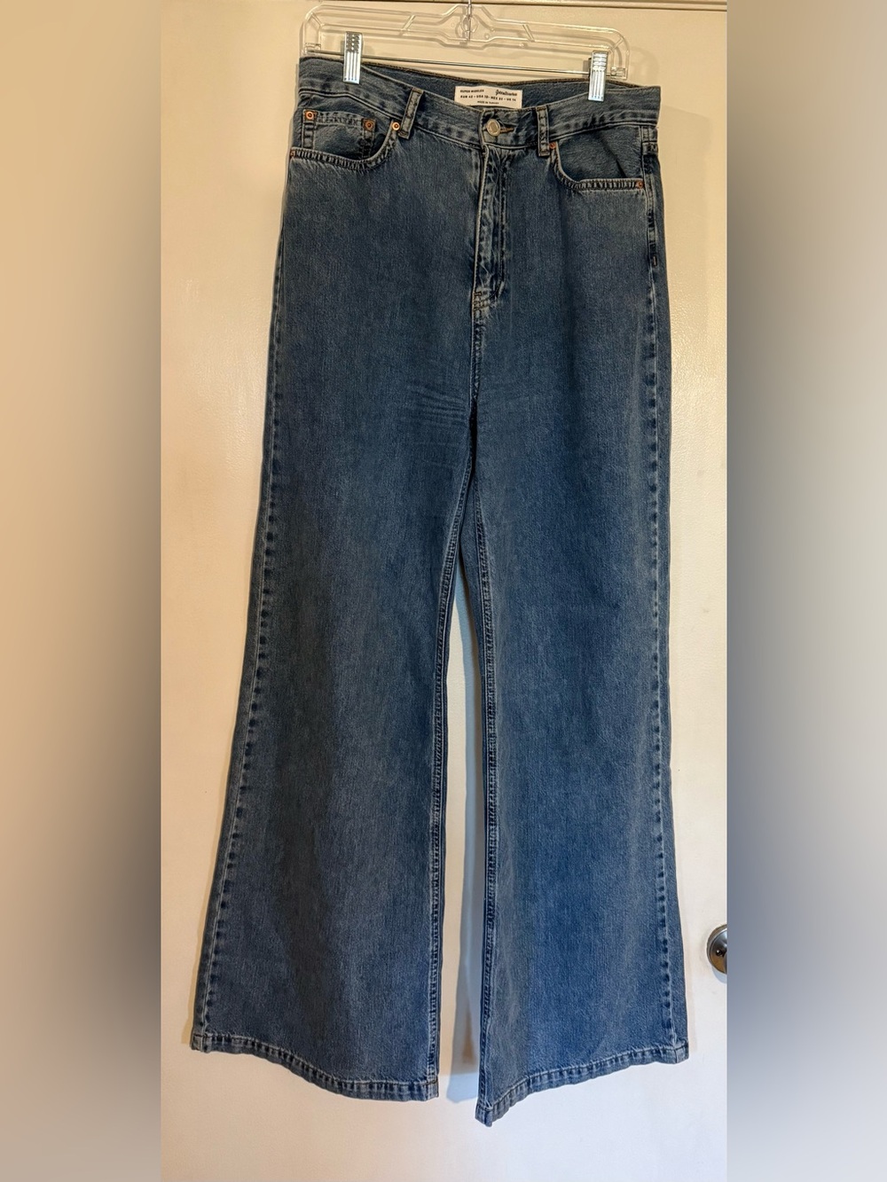 Super Wide Leg Jean - Size 10 - Medium wash